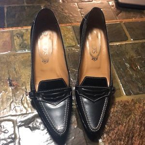Tod’s Italian leather pumps